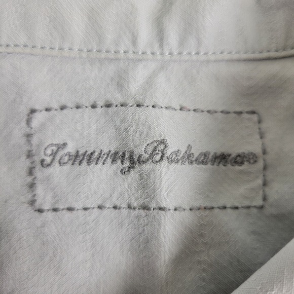 Tommy Bahama Head In The Clouds Air Service Mens 2XL Gray Hawaiian SS - Picture 4 of 6